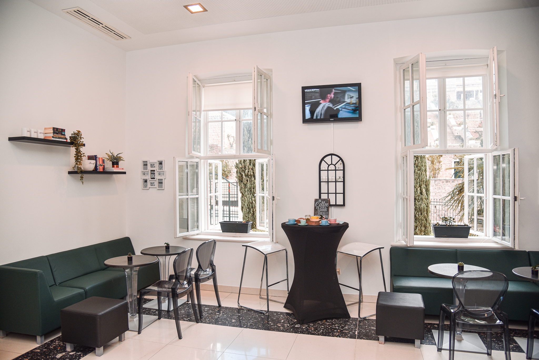 Menu Gallery Image